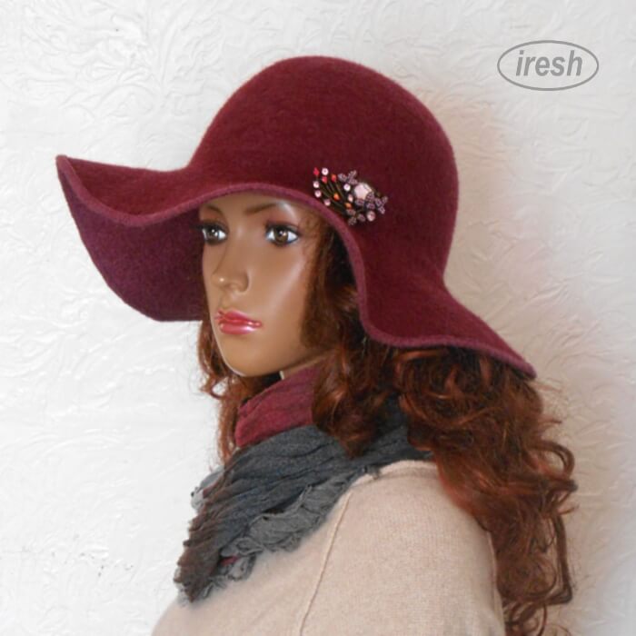 Burgundy felted hat