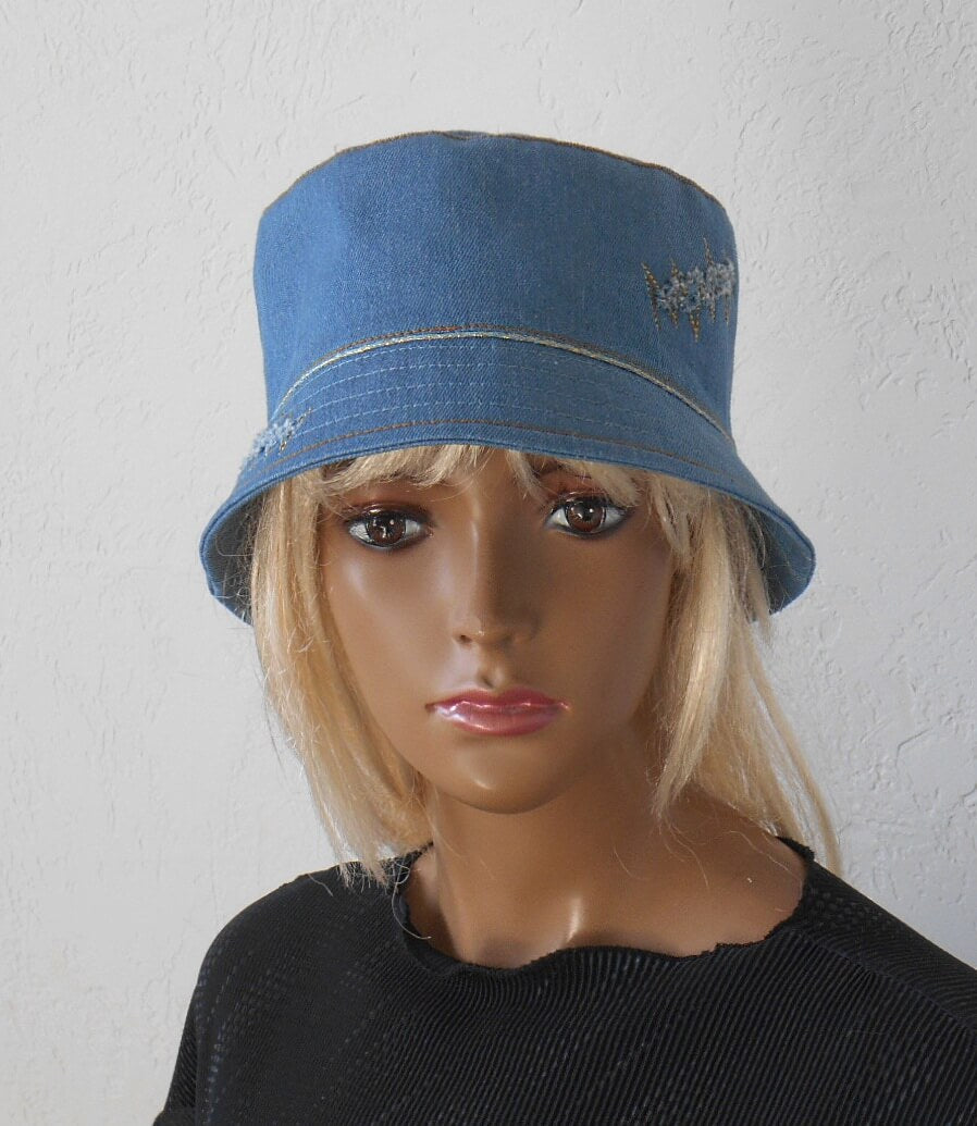 Denim bucket hat