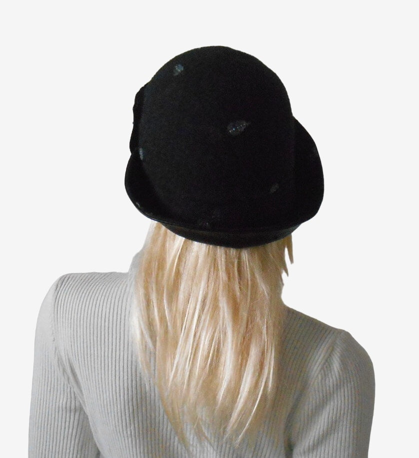 Black felted leather hat for women