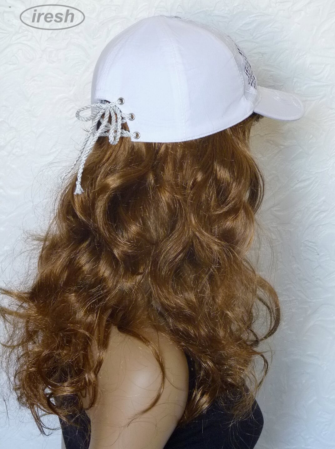 Women's white summer baseball cap