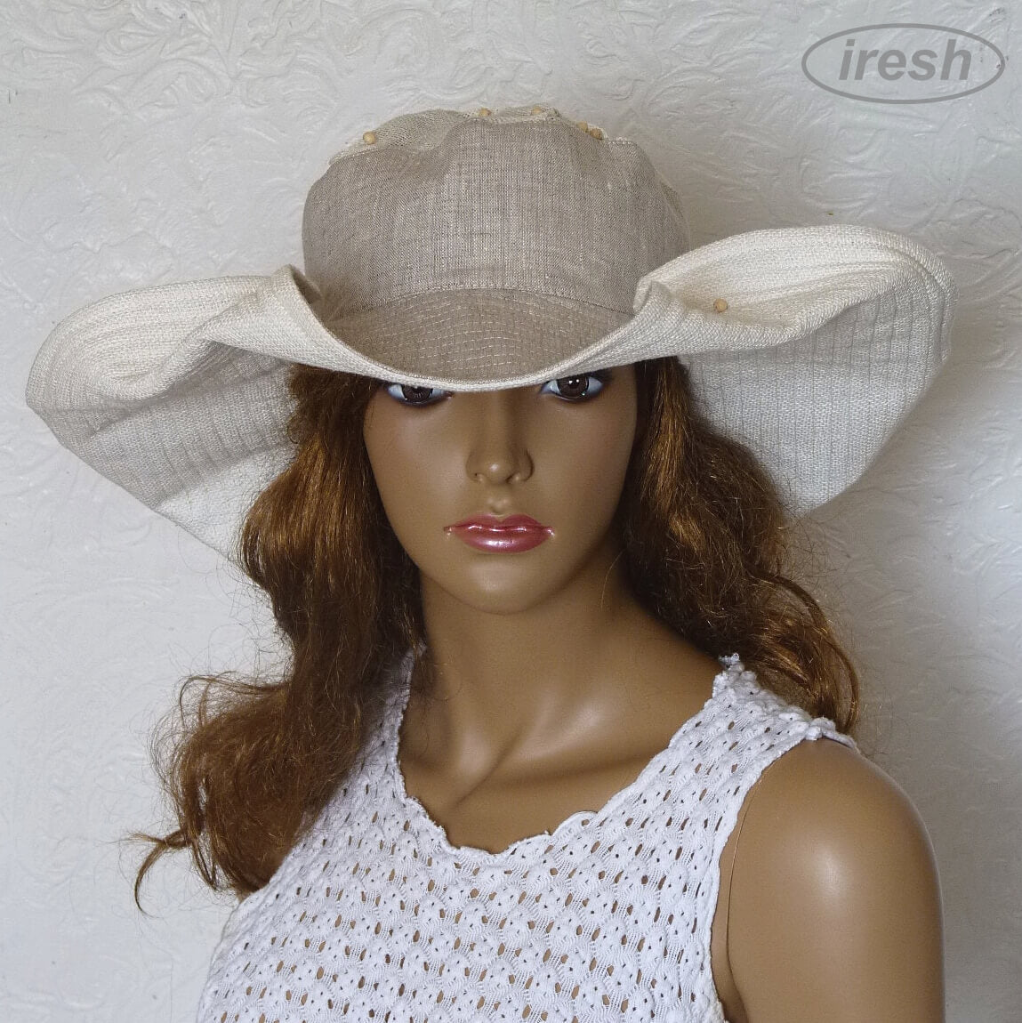 Women's natural linen hat