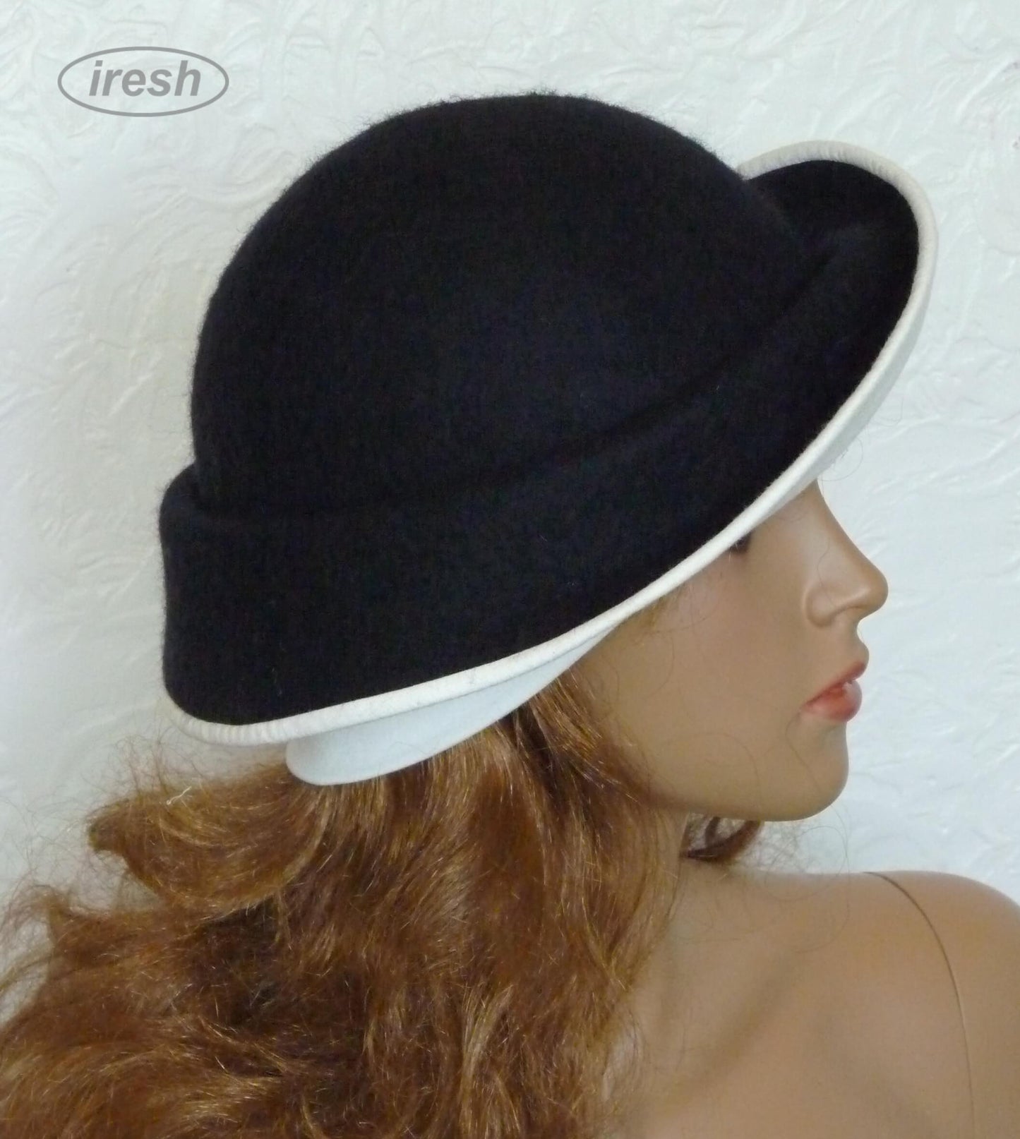 Black white felted hat