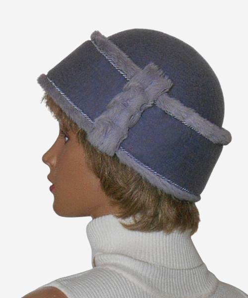 Side view felted lilac merino wool hat with faux fur trim