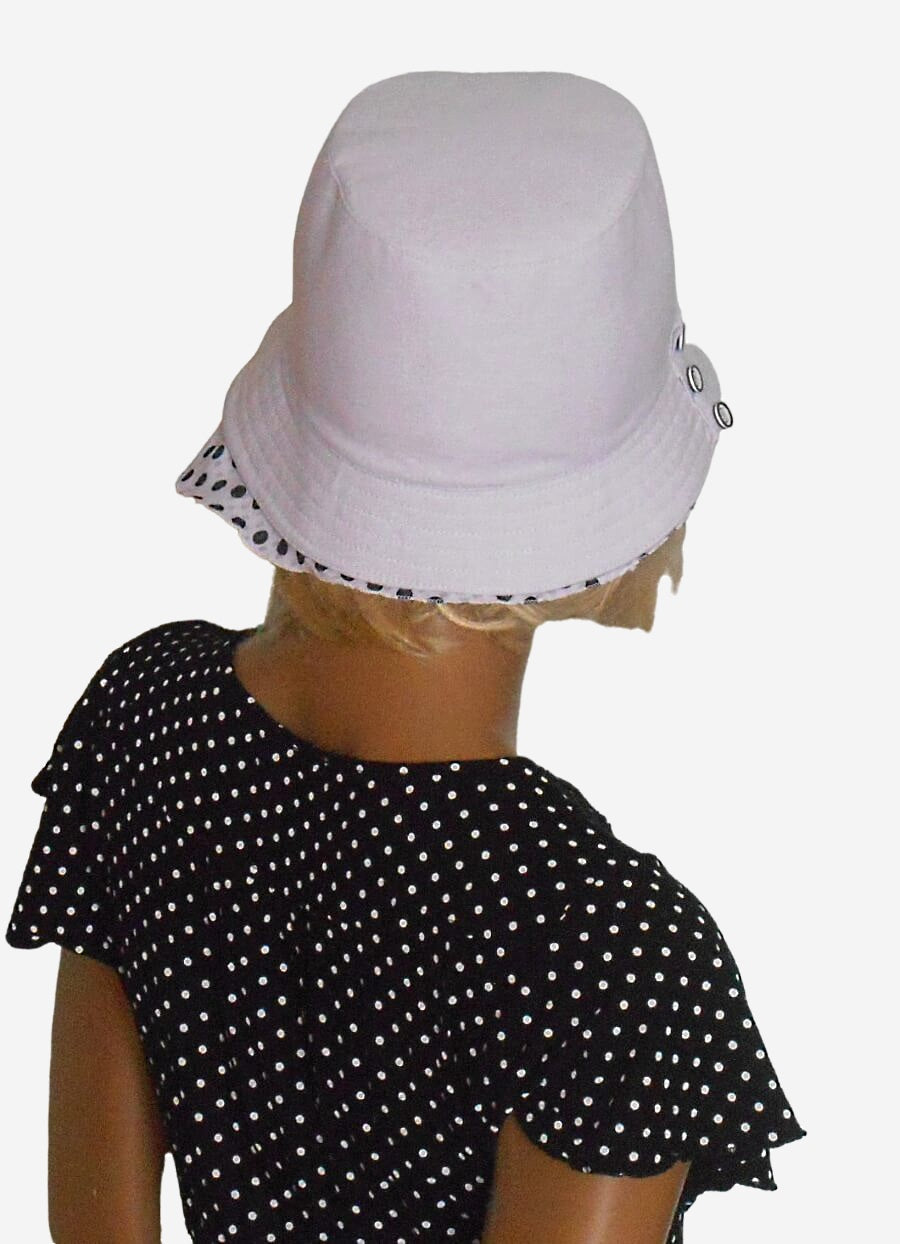 Back view of women’s white linen summer hat with cotton lining
